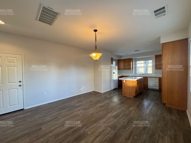 Building Photo - 22327 Blue Lupine Cir