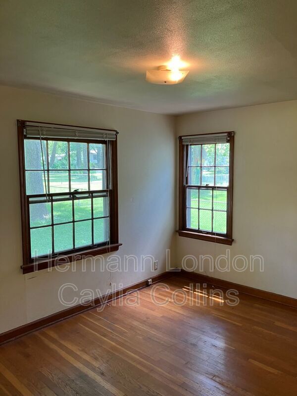 Building Photo - 10514 Anson Dr