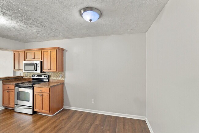 Building Photo - 125 Crosskey Rd