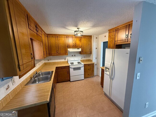 Building Photo - 1050 Rackley Way