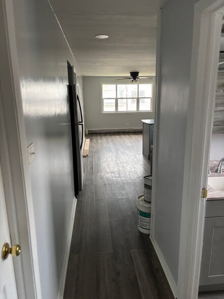 Building Photo - 322 W 116th St