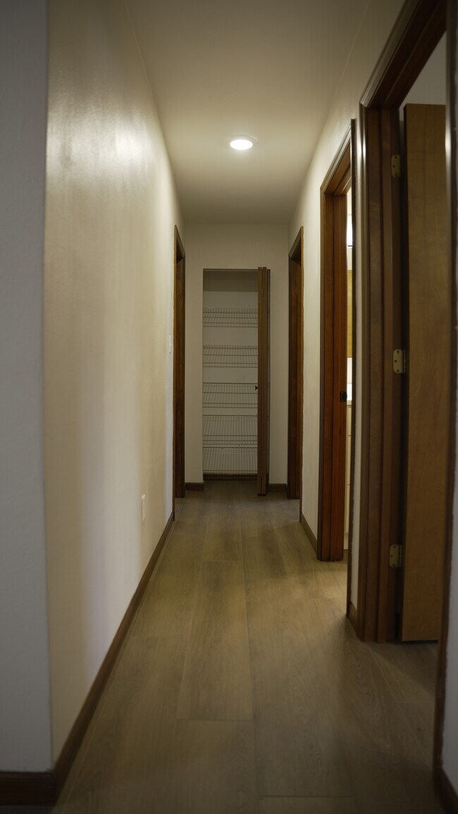 Building Photo - Spruce Hill