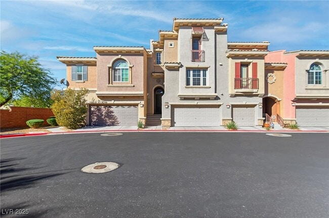 Primary Photo - 10091 Sand Key St