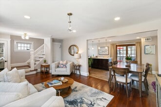 Building Photo - 17 Cedar Terrace