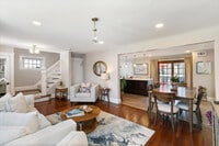 Building Photo - 17 Cedar Terrace