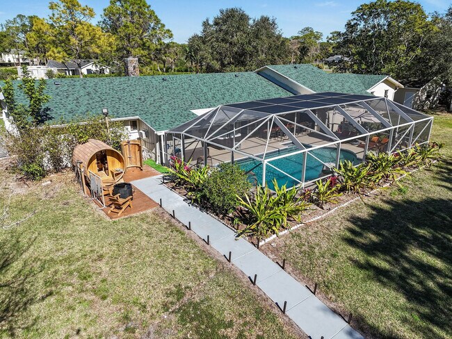 Building Photo - 13014 46th Ct N