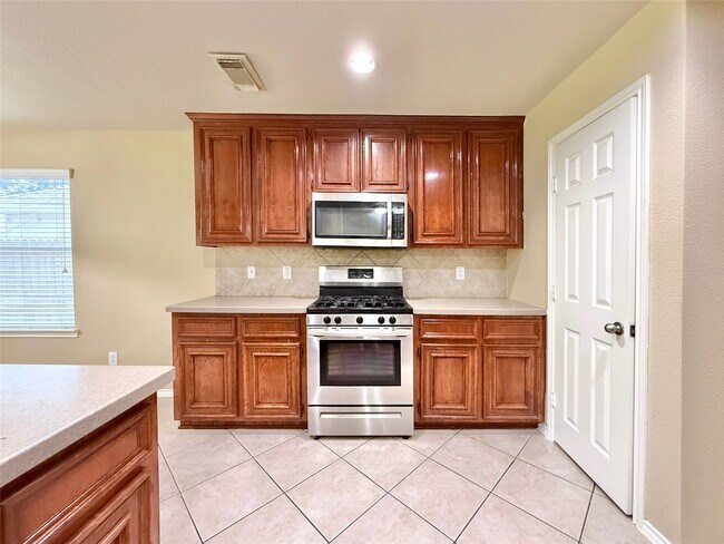 Building Photo - 1810 Katlyn Ln