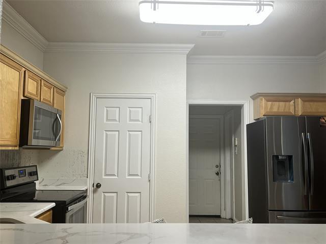 Building Photo - 937 Spring Valley Plaza