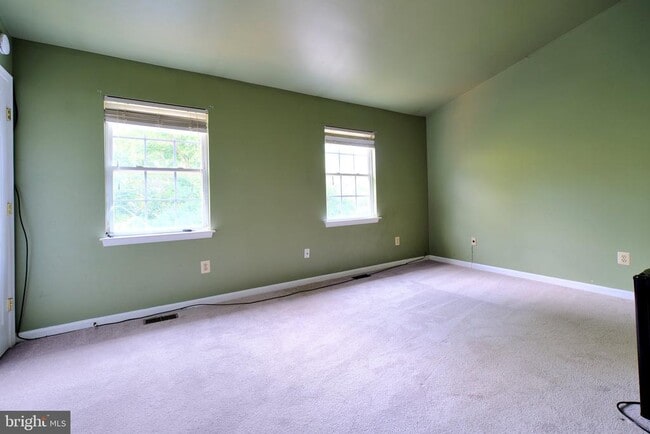 Building Photo - 4912 Wallflower Wy