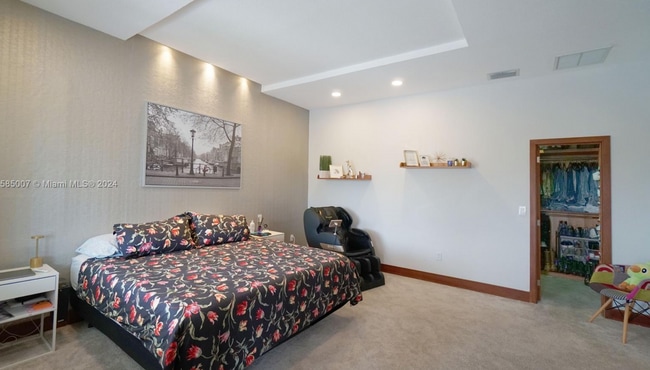 Building Photo - 7031 NW 113th Ct