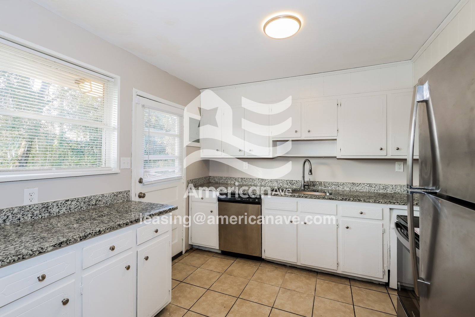 Building Photo - 693 Aldrich St NE