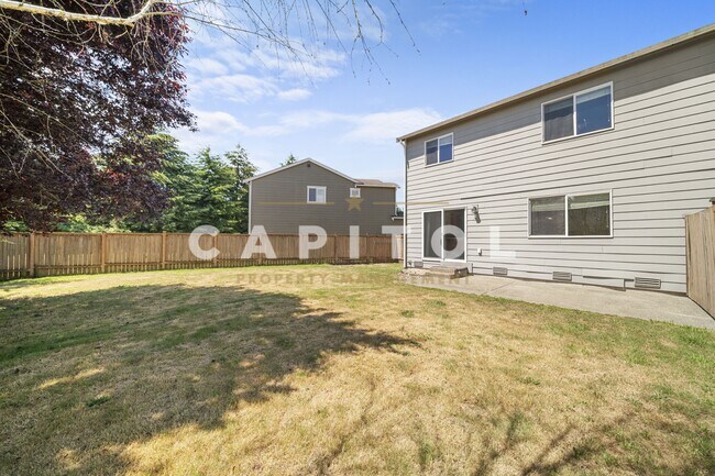 Building Photo - 5467 57th Loop SE