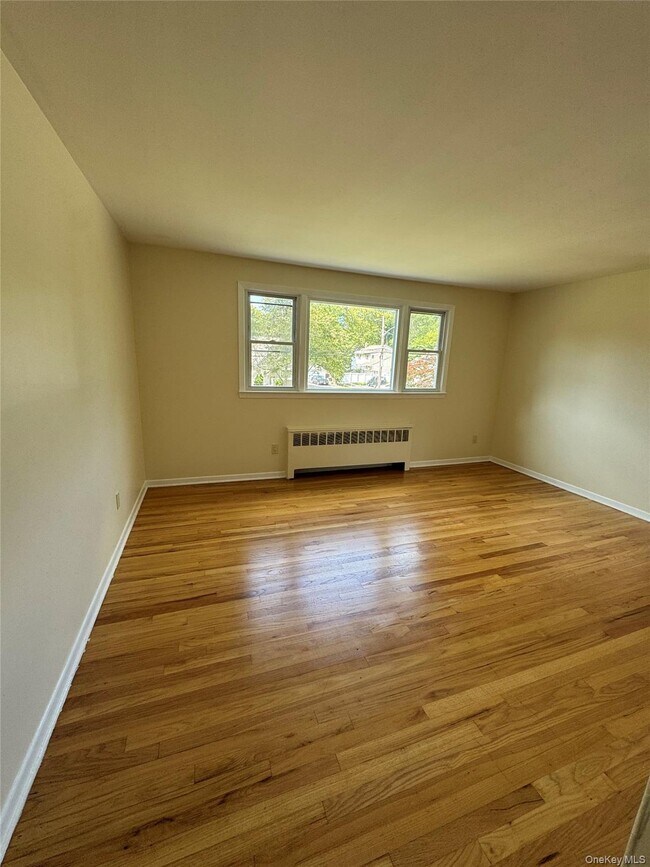 Building Photo - 52 Engelke Ave