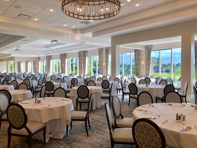 Building Photo - 4548 Barclay Fair Way