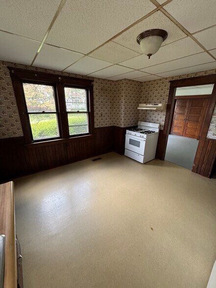 Building Photo - 636 Cullum St