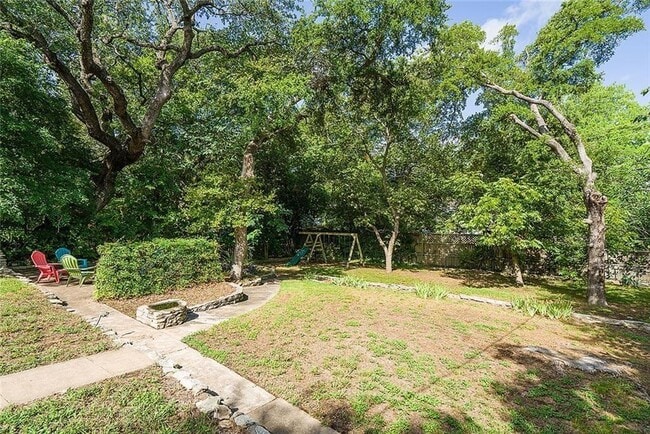 Building Photo - 5102 Plumas Ln