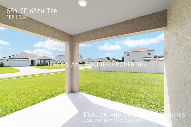 Building Photo - 684 SE 65th Terrace