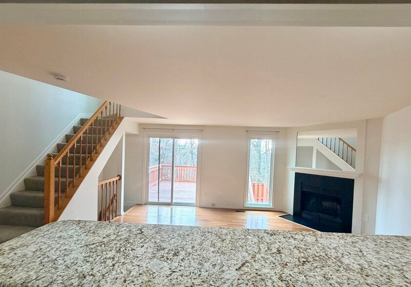 Building Photo - 5837 Norham Dr