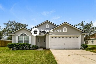 Building Photo - 4 Bedroom Pet-Friendly Home in Jacksonville, FL with Main Street Renewal
