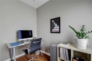 Building Photo - 4500 Silverstone Dr