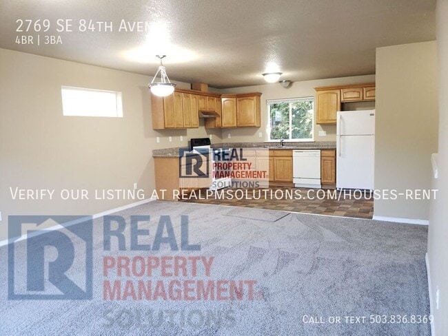 Building Photo - 2769 SE 84th Ave