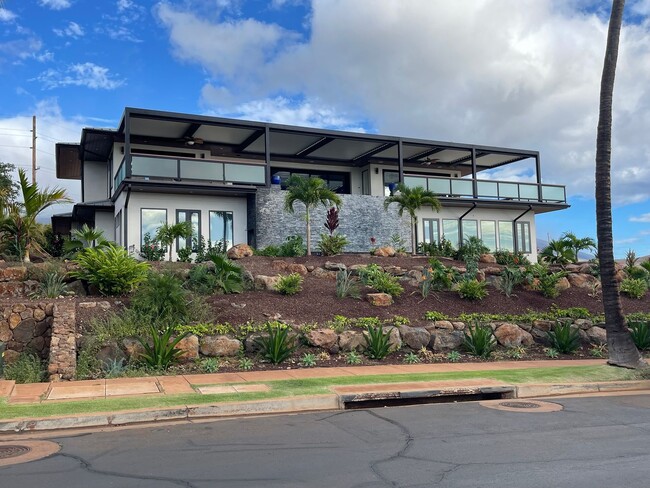 Building Photo - Lanikeha Six Bedroom Estate