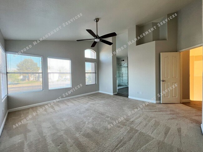 Building Photo - RAY RANCH 4 BEDROOMS 3 BATH WITH POOL AND SPA IN LARGE YARD