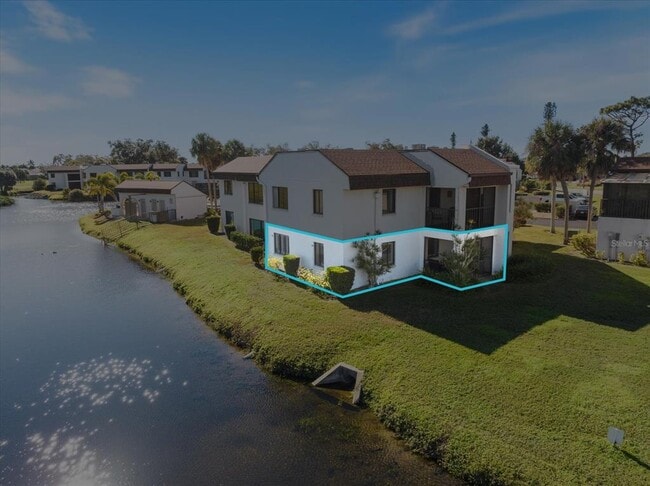 Building Photo - 822 Capri Isles Blvd