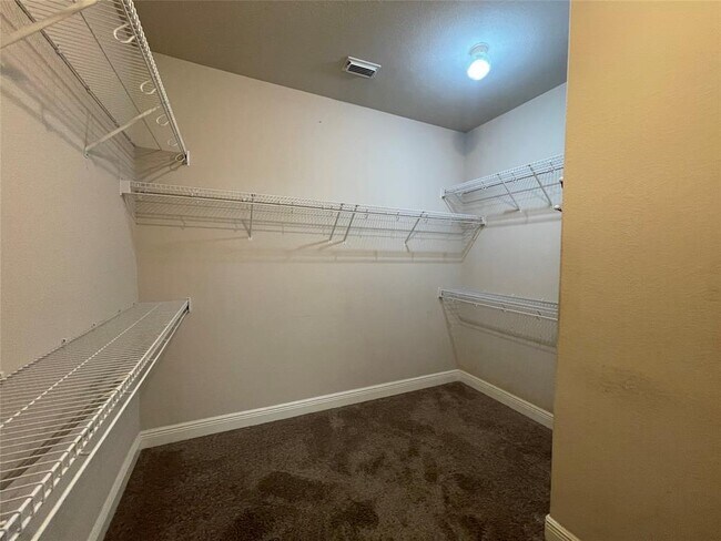 Building Photo - 2504 Avenue N