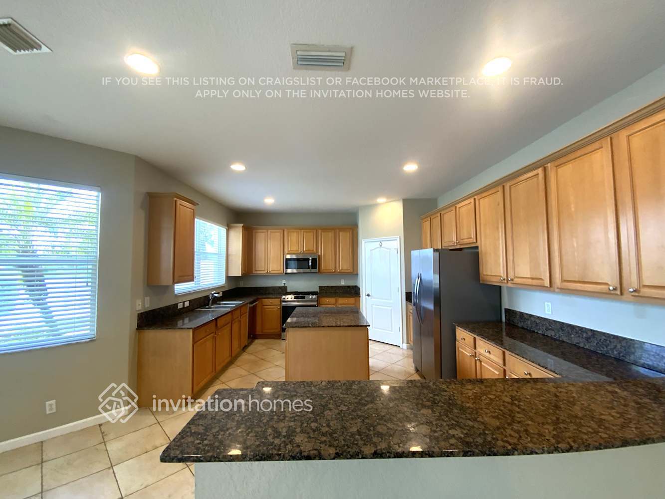 Building Photo - 276 Berenger Walk