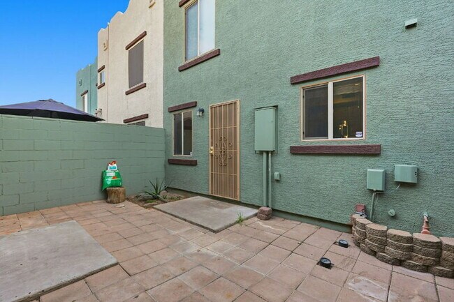 Building Photo - 16202 N Desert Sage St