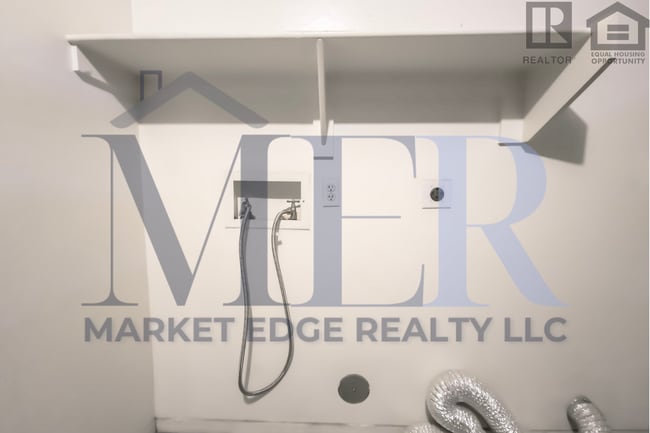 Building Photo - 3Bed/2Bath House at Buckeye/75th Ave! $399 MOVE-IN SPECIAL! Ready for Immediate Move-In!