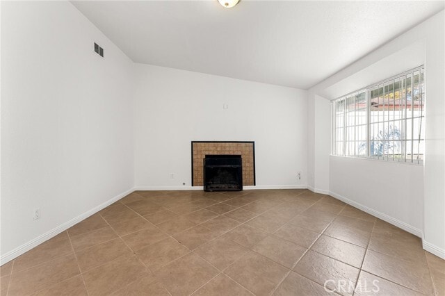 Building Photo - 6227 Cross River Dr