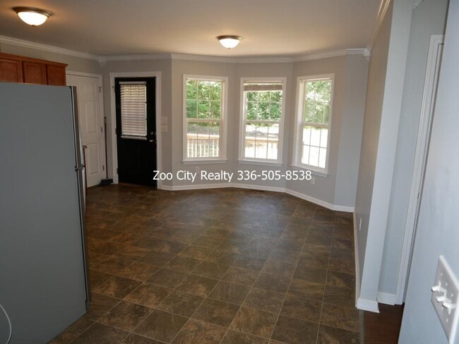 Building Photo - 2576 Cordie Dr