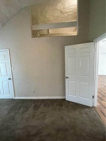 Building Photo - 4013 Double Dome Rd