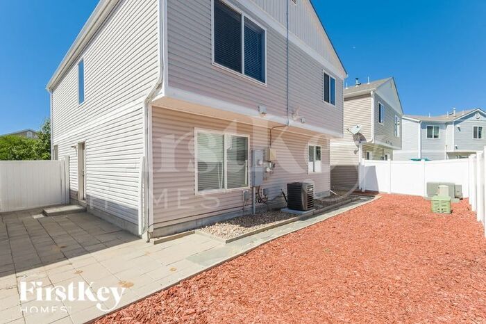Building Photo - 4522 Andes St