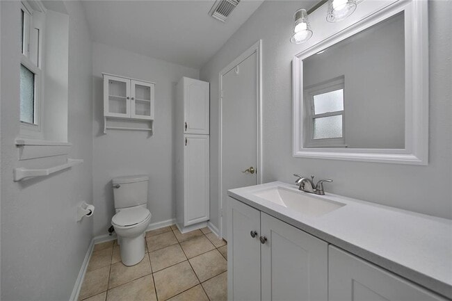 Building Photo - 29634 Shady Brook Ln