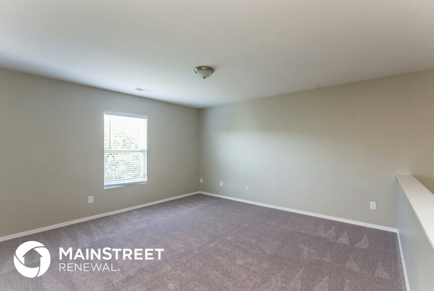 Building Photo - 4317 Larkhaven Village Dr