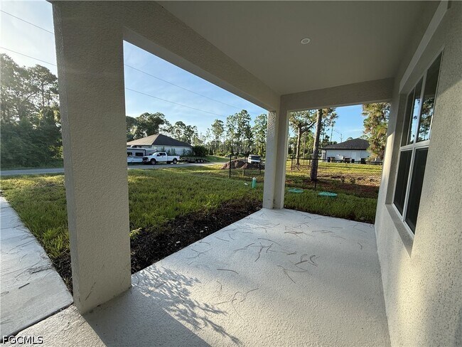 Building Photo - 505 Greenbriar Blvd
