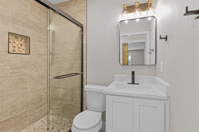 Building Photo - 3520 Sidney Dr