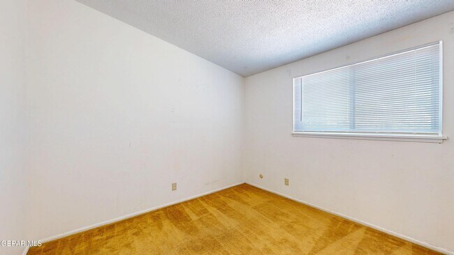 Building Photo - 4553 Skylark Way