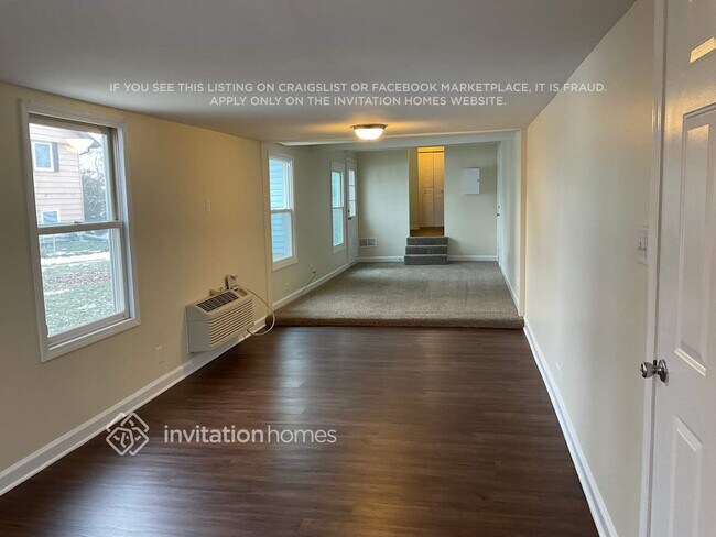 Building Photo - 16817 91st Ave