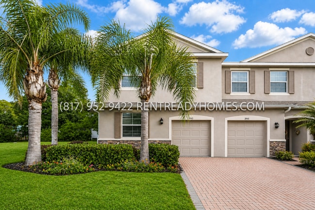 Building Photo - 3943 Claybrook Dr