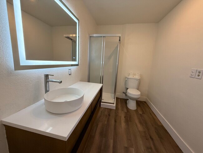 Building Photo - 347 Joseph Rd