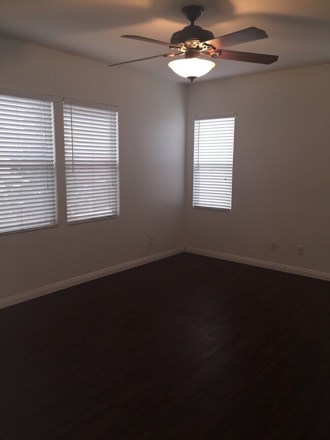 Building Photo - 13333 Snowbell Ln