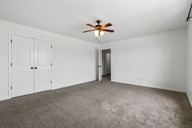 Building Photo - 2863 McManus Cir