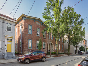 Building Photo - Bayard School Lofts