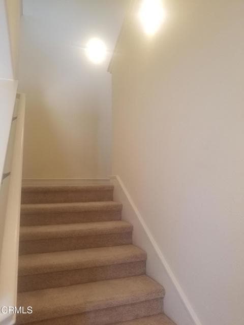 Building Photo - 992 Los Angeles Ave