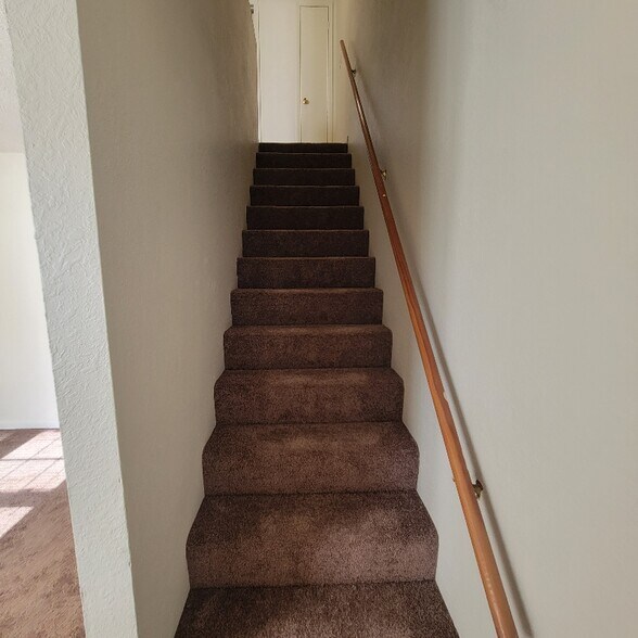 Building Photo - 7270 Pea Ridge Rd