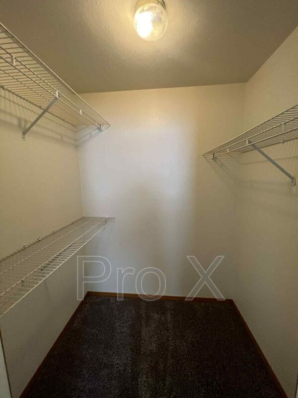Building Photo - 1162-1164 E Sunrise Dr